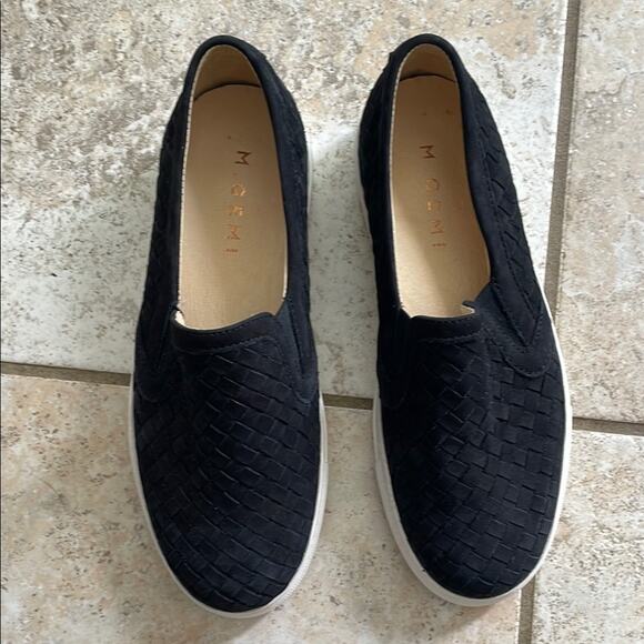 M. GEMI The Cerchio Slip on Sneaker Black Nubuck - Picture 2 of 14